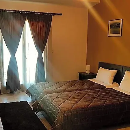 Odysseas Hotel 2*